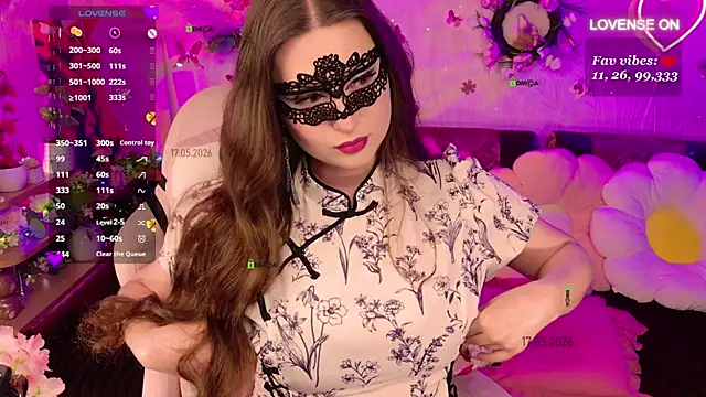 Miss SweetPeach online show from 05/17/26, 07:43