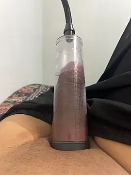 Snapshot of king_cum_ chatting on 03/24/26, 12:32 king cum online show from 03/24/26, 12:32