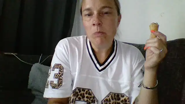 scrummymummy2 online show from 07/13/26, 07:05