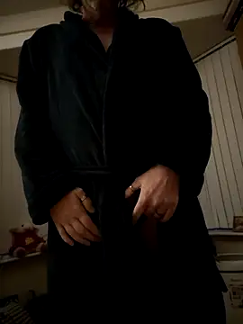 JulianJ50 online show from 09/10/25, 05:18