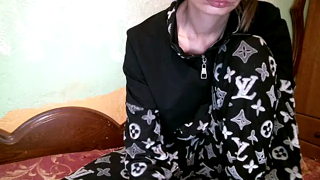 DennisXCaroll online show from 11/21/25, 07:07