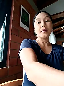 Snapshot of SamaraJay1 chatting on 10/30/25, 04:52 SamaraJay1 online show from 10/30/25, 04:52