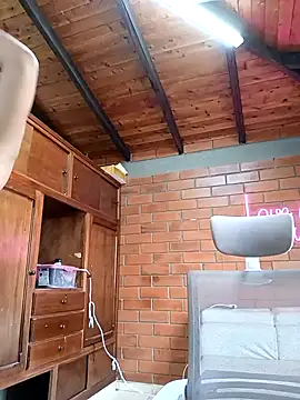 SamaraJay1 online show from 01/17/26, 02:33