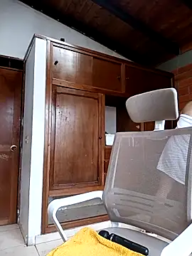 SamaraJay1 online show from 03/04/26, 04:13