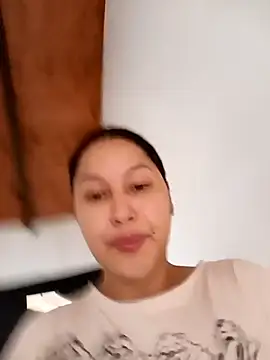 SamaraJay1 online show from 05/31/26, 06:53