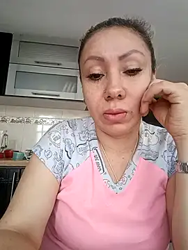 coral smitth online show from 09/11/25, 12:16