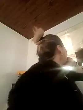 coral smitth online show from 04/01/26, 02:14