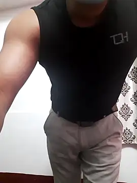 Guyinshortss online show from 04/01/26, 08:17