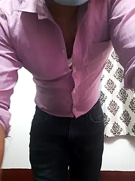 Guyinshortss online show from 04/03/26, 08:07