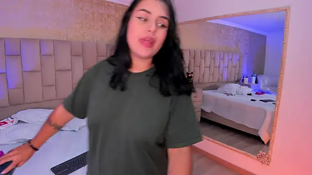 EmmaTorres  online show from 02/24/25, 02:08