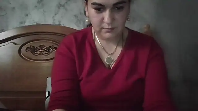 Snapshot of milfmomxx chatting on 11/16/25, 11:16 milfmomxx online show from 11/16/25, 11:16