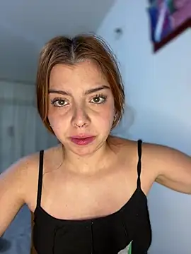 Snapshot of Cloew_Marz chatting on 01/10/25, 10:25 Cloew Marz online show from 01/10/25, 10:25