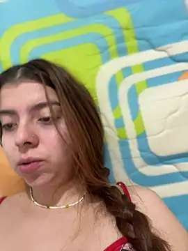 Snapshot of Cloew_Marz chatting on 02/01/25, 04:11 Cloew Marz online show from 02/01/25, 04:11