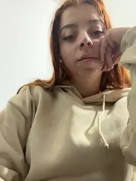 Snapshot of Cloew_Marz chatting on 03/07/25, 12:04 Cloew Marz online show from 03/07/25, 12:04