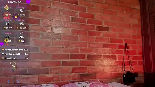 crystalvazquez online show from 01/25/25, 02:25