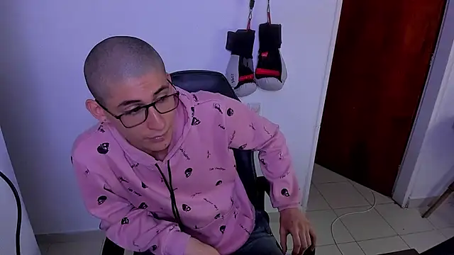 Snapshot of Jaack_str chatting on 12/01/24, 11:47 Jaack str online show from 12/01/24, 11:47