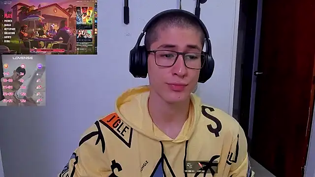 Snapshot of Jaack_str chatting on 12/14/24, 12:33 Jaack str online show from 12/14/24, 12:33