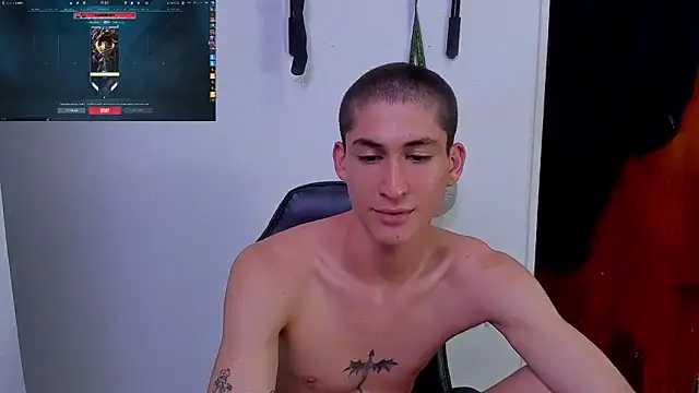 Snapshot of Jaack_str chatting on 12/17/24, 12:12 Jaack str online show from 12/17/24, 12:12