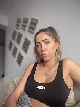 RaquelleDevon online show from 03/21/26, 10:42