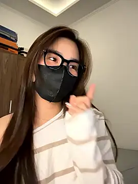 Snapshot of Lilisa_miu chatting on 01/09/26, 04:32 Lilisa miu online show from 01/09/26, 04:32