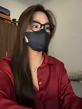 Snapshot of Lilisa_miu chatting on 01/15/26, 04:22 Lilisa miu online show from 01/15/26, 04:22