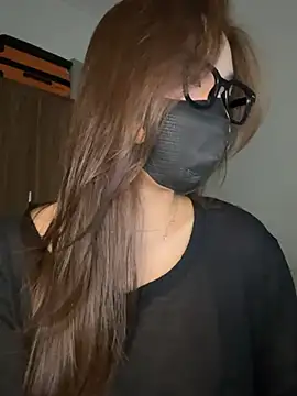 Snapshot of Lilisa_miu chatting on 02/25/26, 03:54 Lilisa miu online show from 02/25/26, 03:54