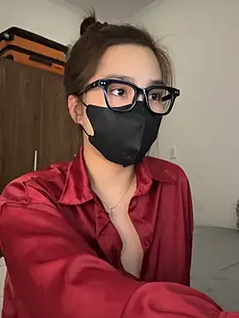 Snapshot of Lilisa_miu chatting on 03/01/26, 04:20 Lilisa miu online show from 03/01/26, 04:20