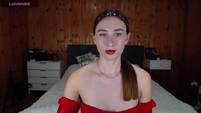 KellyBeeal online show from 12/22/24, 08:05