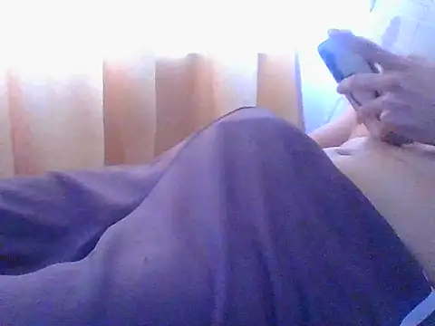 Snapshot of Juan2323hot chatting on 03/13/26, 09:10 Juan2323hot online show from 03/13/26, 09:10