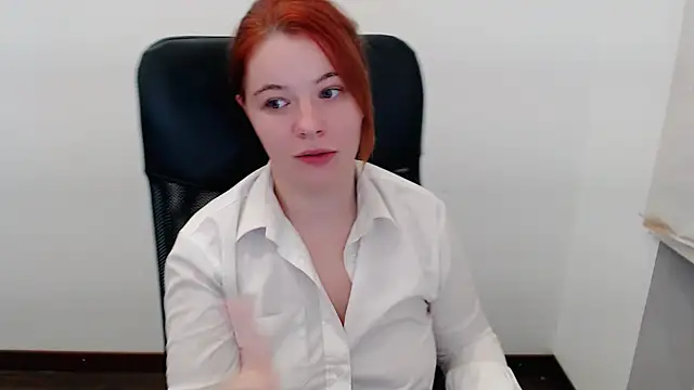 Sun Alexia online show from 10/25/25, 03:36