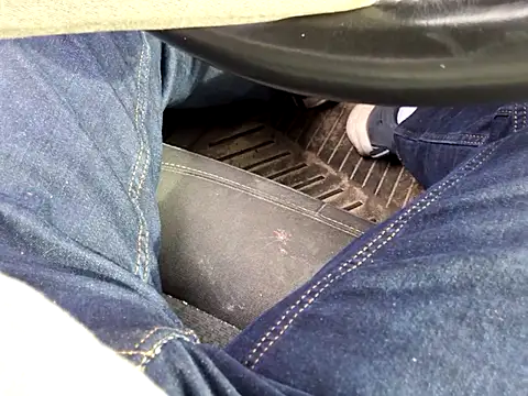 Snapshot of Policeman20742 chatting on 12/01/25, 06:57 Policeman20742 online show from 12/01/25, 06:57