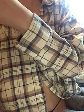 indie-rayne online show from 02/28/25, 07:26