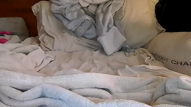 indie-rayne online show from 03/25/26, 12:33