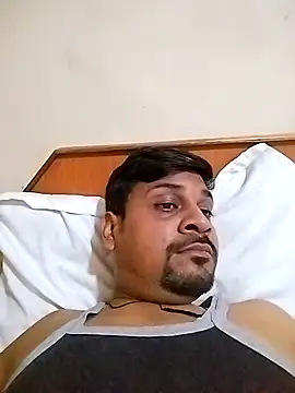 Snapshot of Sexyhotsunny chatting on 09/13/25, 05:46 Sexyhotsunny online show from 09/13/25, 05:46