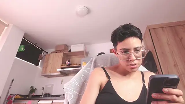 Cutie Shy  online show from 04/29/26, 05:41