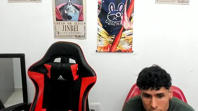 Snapshot of TommyGun_22 chatting on 09/13/25, 11:37 TommyGun 22 online show from 09/13/25, 11:37