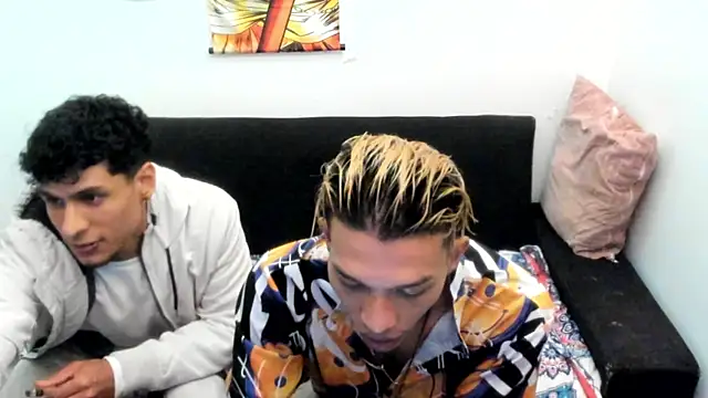 Snapshot of TommyGun_22 chatting on 09/23/25, 11:52 TommyGun 22 online show from 09/23/25, 11:52