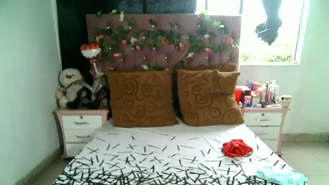 ValeriaTsx online show from 09/20/25, 09:49