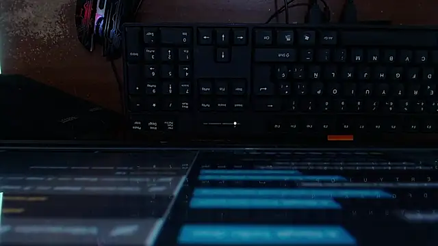 Snapshot of Salome_Milf202 chatting on 02/15/25, 09:16 Salome Milf202 online show from 02/15/25, 09:16