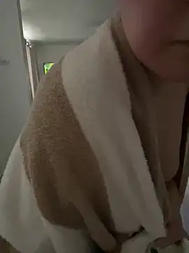 Snapshot of lolitalamasbonita01 chatting on 02/10/25, 09:36 lolitalamasbonita01 online show from 02/10/25, 09:36