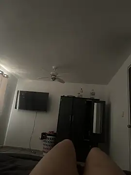 Snapshot of lolitalamasbonita01 chatting on 03/08/25, 05:22 lolitalamasbonita01 online show from 03/08/25, 05:22