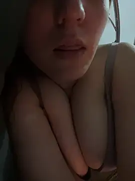 Snapshot of lolitalamasbonita01 chatting on 03/12/25, 09:44 lolitalamasbonita01 online show from 03/12/25, 09:44