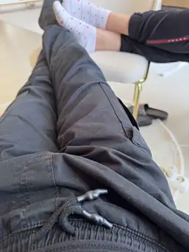 Snapshot of Soinanai chatting on 10/29/25, 01:02 Soinanai online show from 10/29/25, 01:02