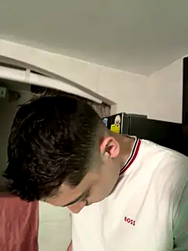 Snapshot of samantha_kevin chatting on 12/15/25, 03:44 samantha kevin online show from 12/15/25, 03:44