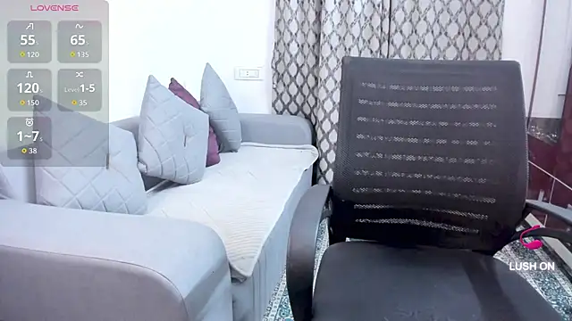 Rubika sharma online show from 03/13/26, 06:47