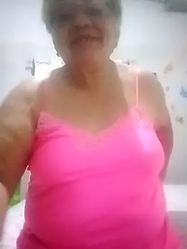 Snapshot of Madrastrahot69 chatting on 09/19/25, 04:03 Madrastrahot69 online show from 09/19/25, 04:03