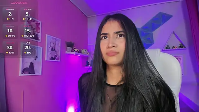 Snapshot of lara_madisson chatting on 12/24/24, 04:22 lara madisson online show from 12/24/24, 04:22