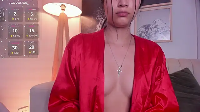 Snapshot of lara_madisson chatting on 03/10/25, 05:33 lara madisson online show from 03/10/25, 05:33