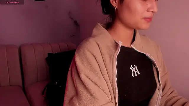 lara madisson online show from 01/16/26, 04:16