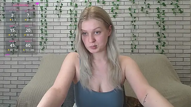 EmiliaDuchess online show from 01/27/25, 11:54